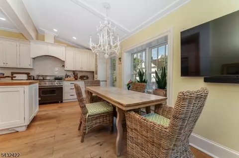 Dining - 11 New St, Mendham, NJ 07945 photo 3 of 3