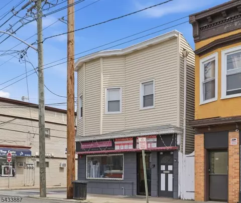 598 Van Houten Ave, Clifton, NJ 07013
