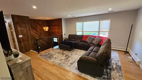 8 Hillside Rd, Hackettstown, NJ 07840 photo 10