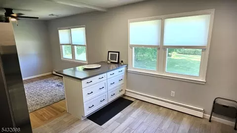 8 Hillside Rd, Hackettstown, NJ 07840 photo 5