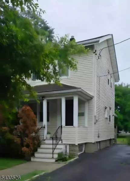 26 Charles St, Metuchen, NJ 08840