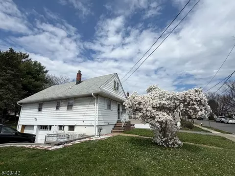 2 Sunnyside Pl, Verona, NJ 07044