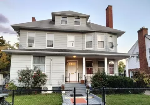 545 E 29th St, Paterson, NJ 07504