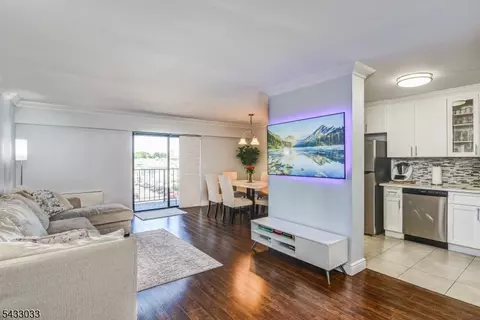 10 N Wood Ave #418, Linden, NJ 07036