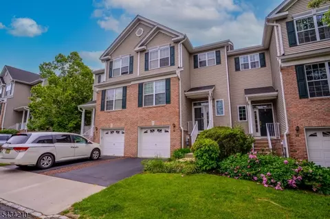 40 Truman Ave, Princeton, NJ 08540