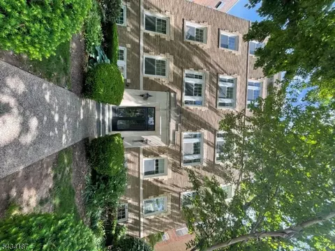 49 Park Ave #42, Bloomfield, NJ 07003