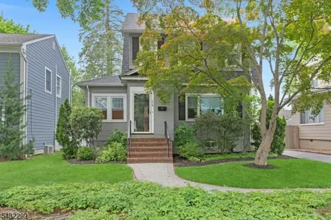 438 Warren St, Scotch Plains, NJ 07076
