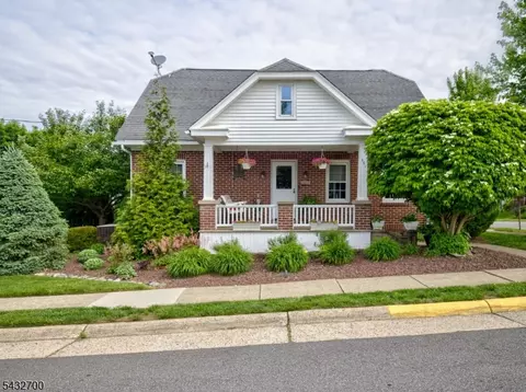 561 John Mitchell Ave, Phillipsburg, NJ 08865