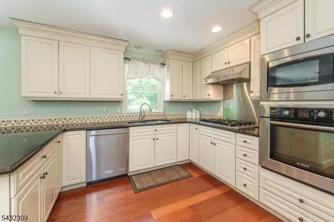 2 David Pl, Flanders, NJ 07836 photo 7