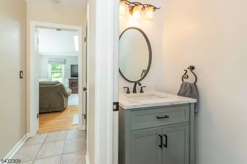 2 David Pl, Flanders, NJ 07836 photo 12