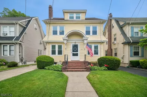 223-225 Keats Ave, Elizabeth, NJ 07208