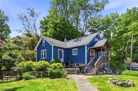 135 Franklin Rd, Denville, NJ 07834