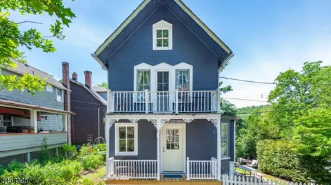 24 Simpson Ave, Mount Tabor, NJ 07878