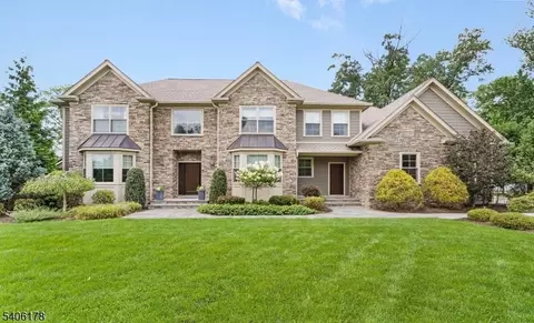 163 Summit Rd, Florham Park, NJ 07932