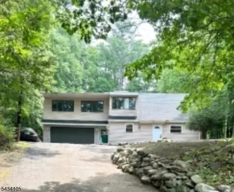 319 New Rd, Montague, NJ 07827