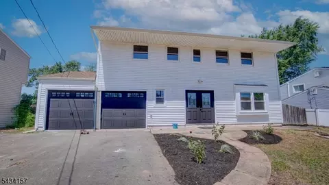 14 Surrey Rd, Somerset, NJ 08873