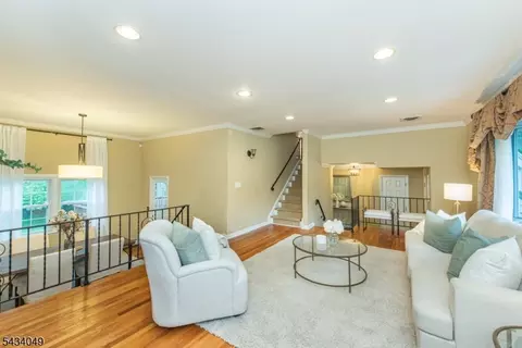 27 Bogert Rd, Pine Brook, NJ 07058 photo 4