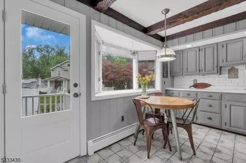 Entry Way - 30 Laurel Dr, Wayne, NJ 07470 photo 3 of 3