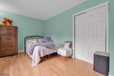 Bedroom - 30 Laurel Dr, Wayne, NJ 07470 photo 2 of 10