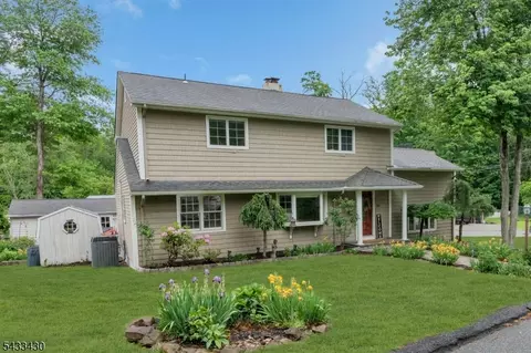 Exterior - 30 Laurel Dr, Wayne, NJ 07470 photo 2 of 8