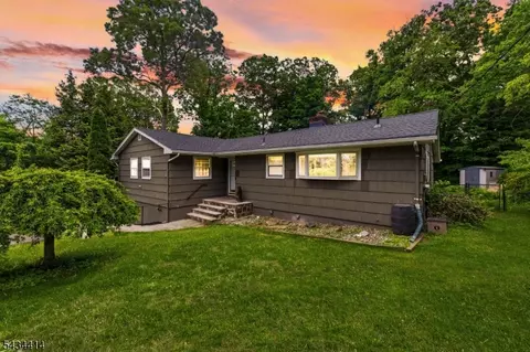 128 Upper High Crest Dr, West Milford, NJ 07480