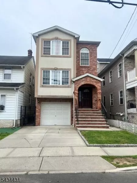846 Garden St, Elizabeth, NJ 07202
