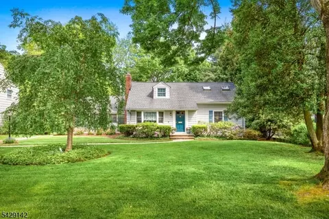 957 Willow Grove Rd, Westfield, NJ 07090