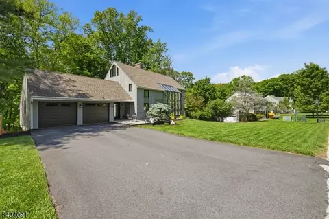 35 Mockingbird, Hackettstown, NJ 07840 photo 5