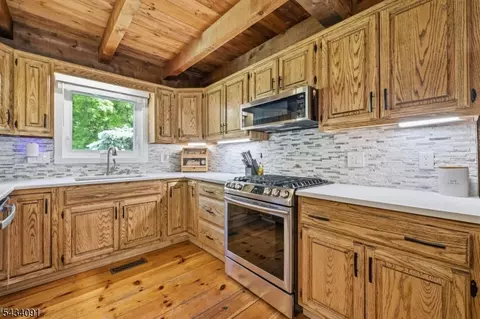 35 Mockingbird, Hackettstown, NJ 07840 photo 10