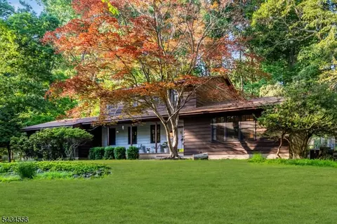 32 Cherryville Hollow Rd, Flemington, NJ 08822