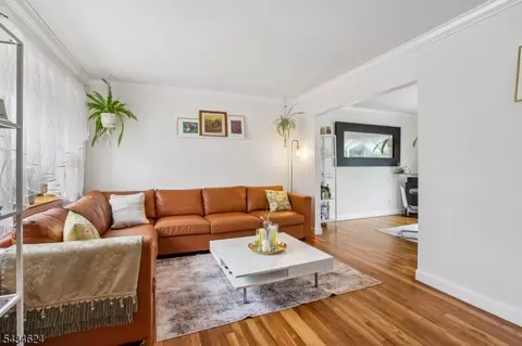 1585 Barton Rd, Union, NJ 07083 photo 4