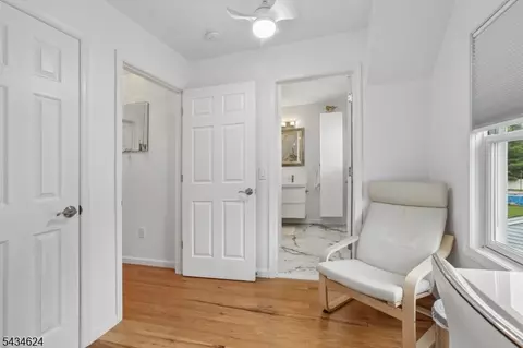 1585 Barton Rd, Union, NJ 07083 photo 19
