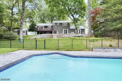 73 Seminole Ave, Wayne, NJ 07470 photo 33