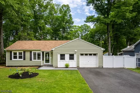 156 Kings Hwy, Landing, NJ 07850