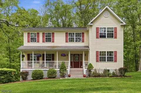 1 Foley Dr, Newton, NJ 07860