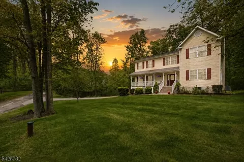 1 Foley Dr, Newton, NJ 07860