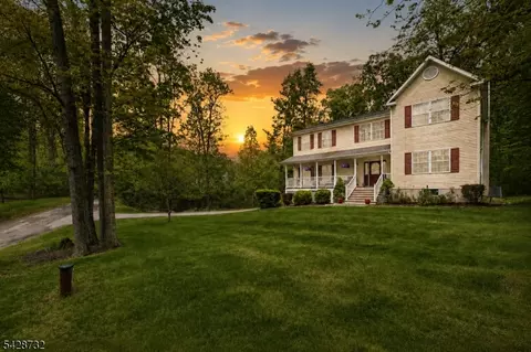 1 Foley Dr, Newton, NJ 07860