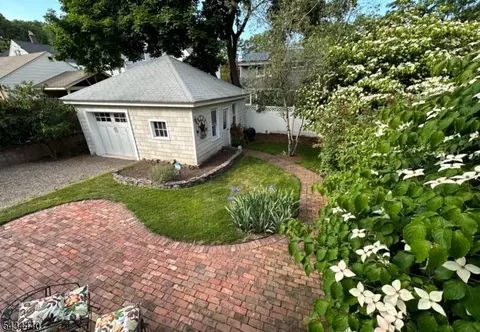 12 Van Dyke Pl, Summit, NJ 07901 photo 4