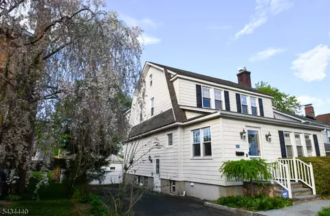 12 Van Dyke Pl, Summit, NJ 07901 photo 3