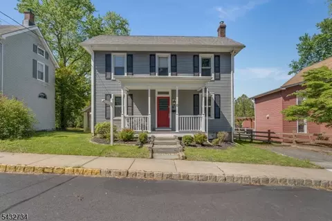 8 Maryland Ave, High Bridge, NJ 08829