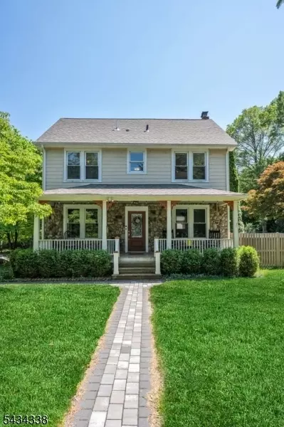 50 E Grand Ave, Montvale, NJ 07645