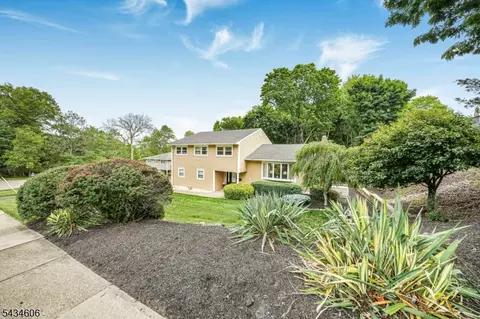 Exterior - 7 Kossuth Pl, Wayne, NJ 07470 photo 10 of 10
