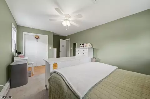 7 Kossuth Pl, Wayne, NJ 07470 photo 22