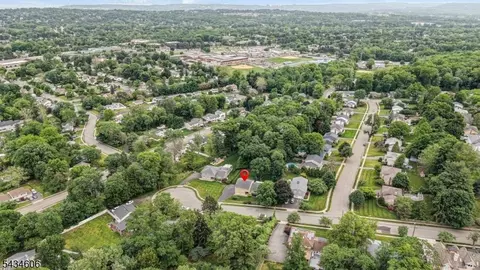7 Kossuth Pl, Wayne, NJ 07470 photo 41