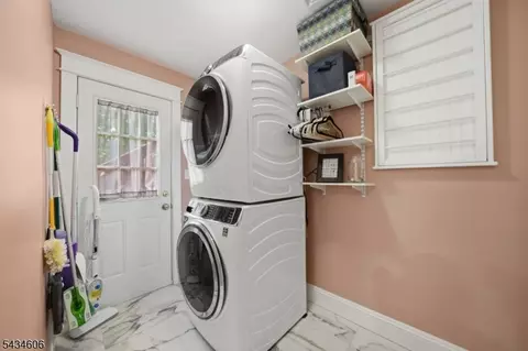 7 Kossuth Pl, Wayne, NJ 07470 photo 16