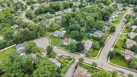 7 Kossuth Pl, Wayne, NJ 07470 photo 39