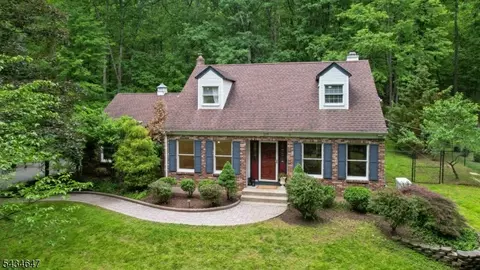 219 E Mountain Rd, Hillsborough, NJ 08844