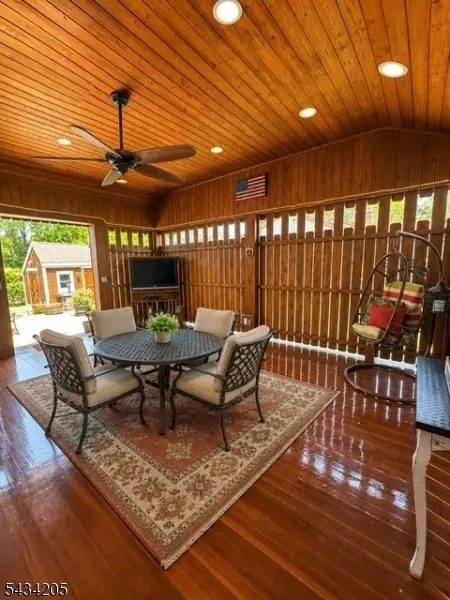 404 Czaplicki St, Manville, NJ 08835