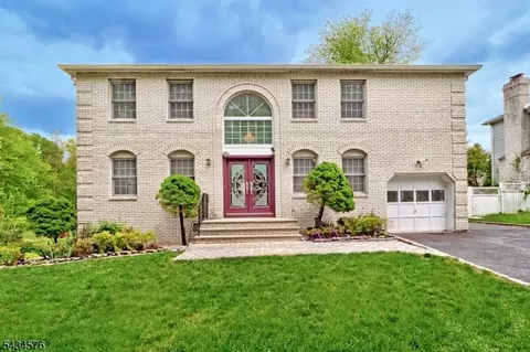 47 Schoener Rd, East Hanover, NJ 07936