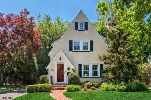 630 Wyndemere Ave, Ridgewood, NJ 07450